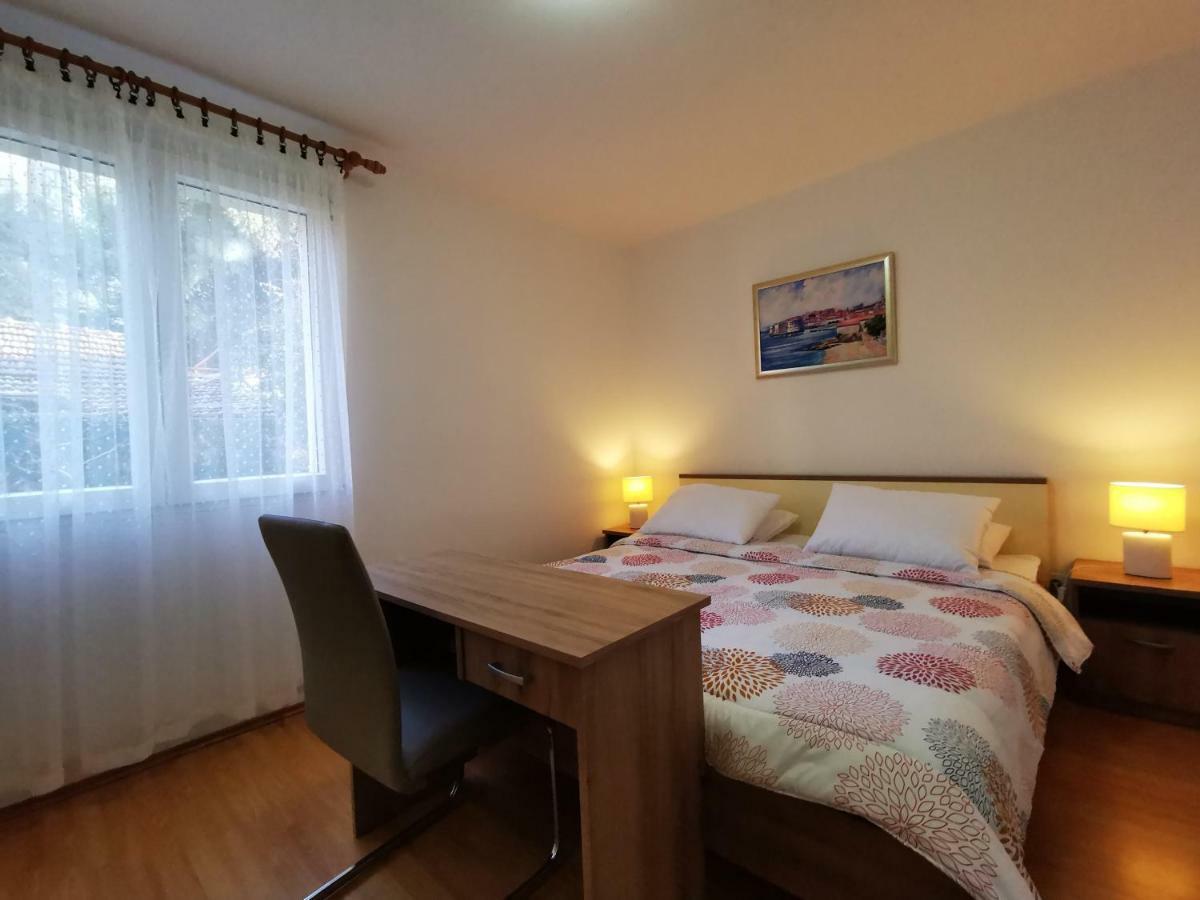 Comfortable 3* Apartment Lapad Center Дубровник Экстерьер фото